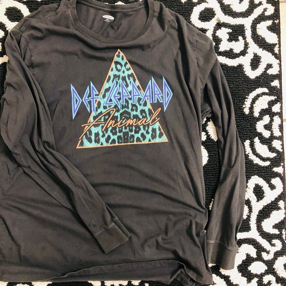 Old Navy Tops - Old navy super soft band tee